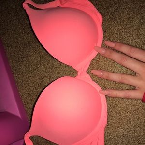 PINK Bra